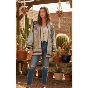 Vintage Oriental Fan Motif Embroidered Silk Matka Tie Neck Jacket/Cardigan